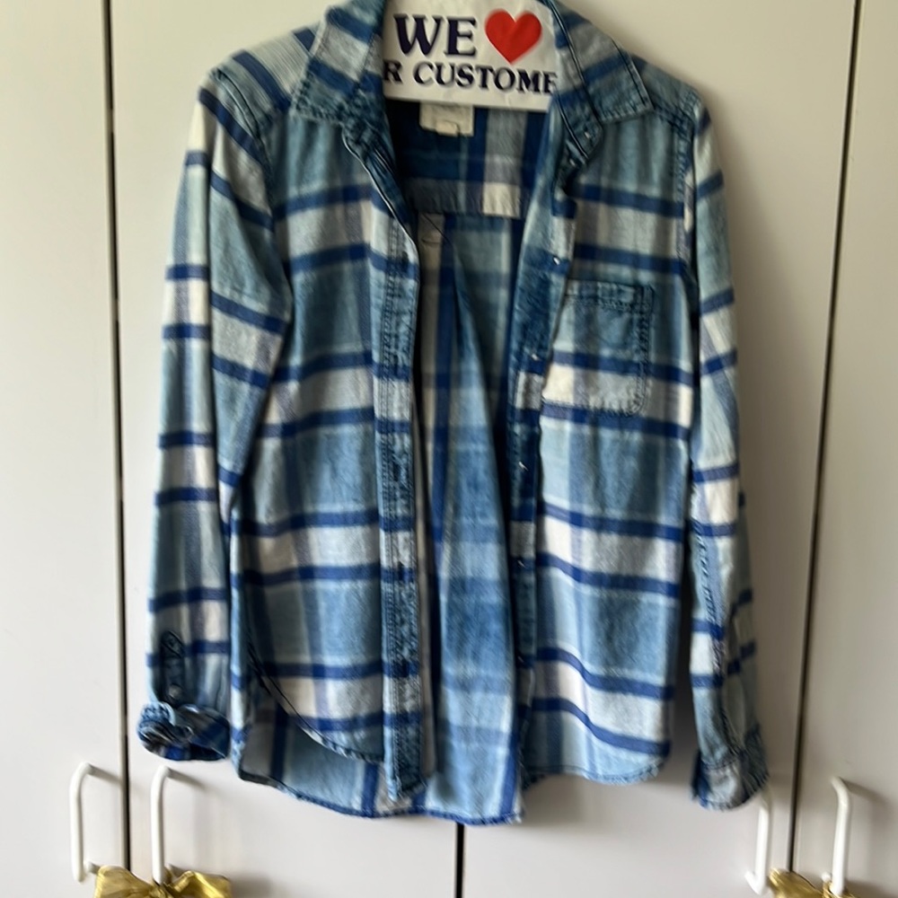 American Eagle Outfitters Boyfriend Fit Flannel Top